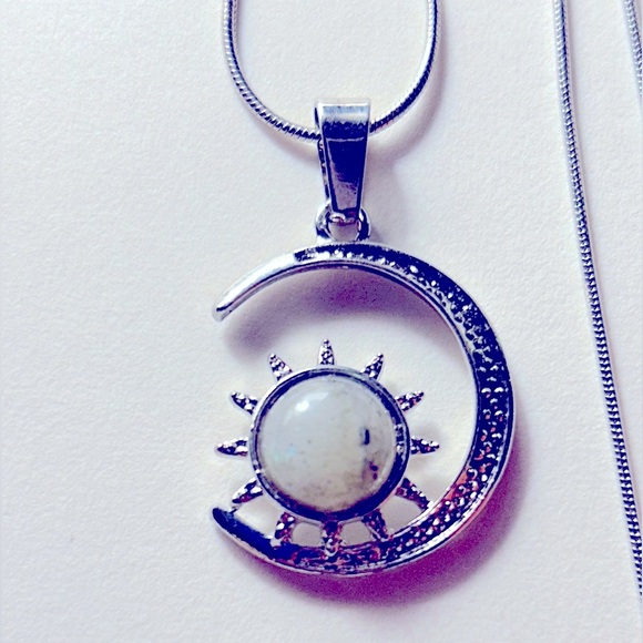 Jewelry - NWOT Necklace Moss Agate Green Crescent Moon .925 Sterling Silverplate chain 18”